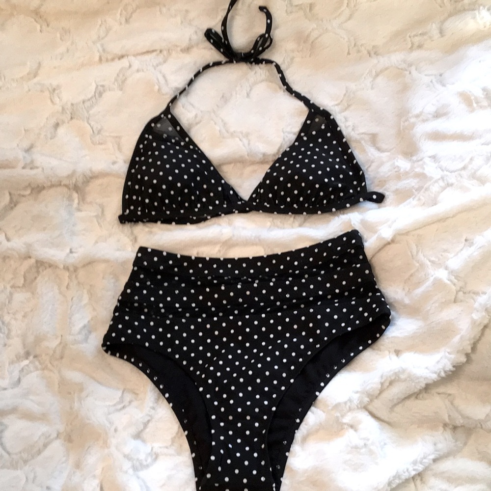 (NWOT)SHADE & SHORE 2- PIECE SWIMSUIT 🏊‍♀️